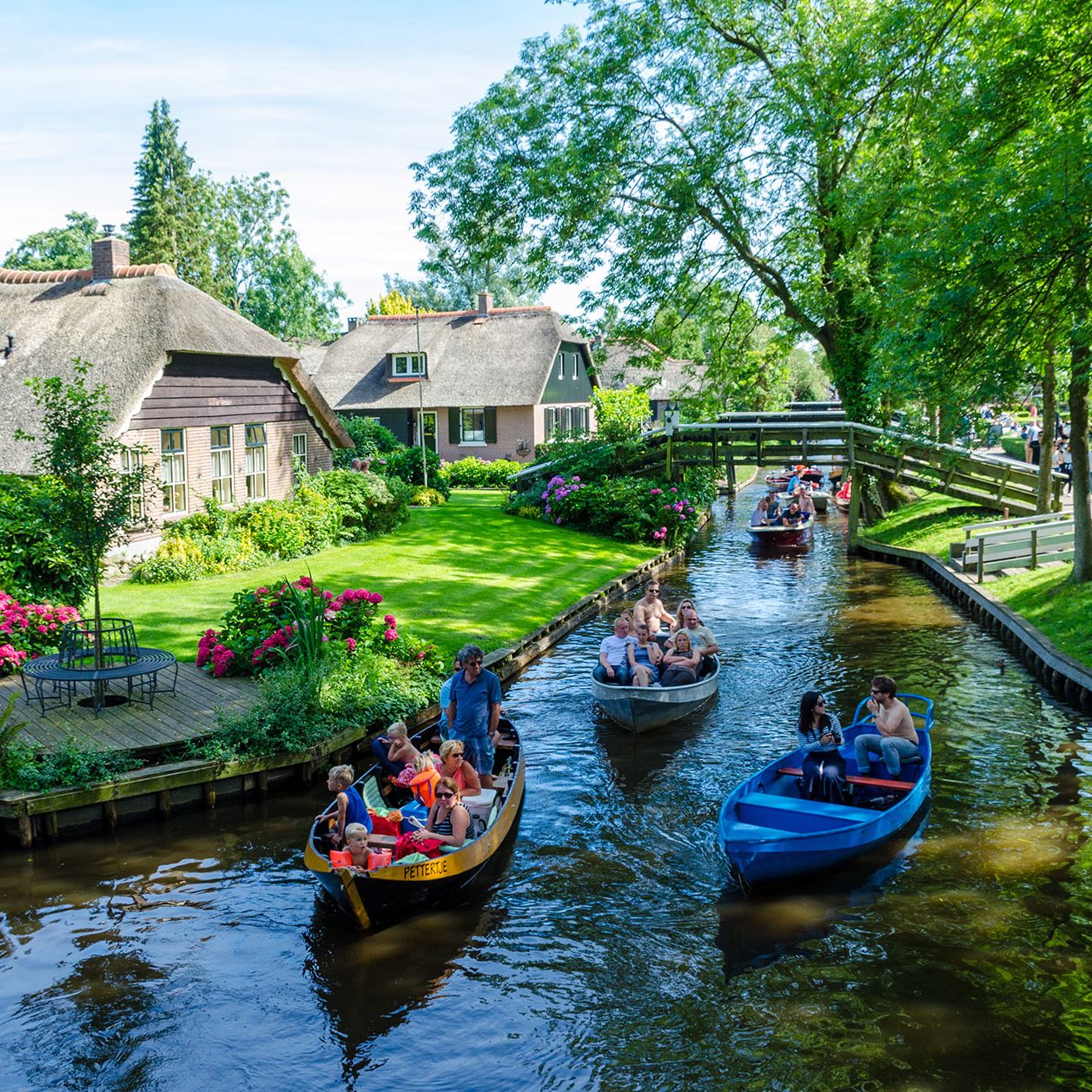 Private Giethoorn Tour - sarahs-tours